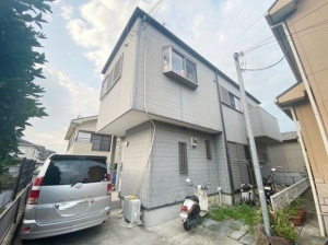 岸和田市上松町、中古一戸建ての画像です