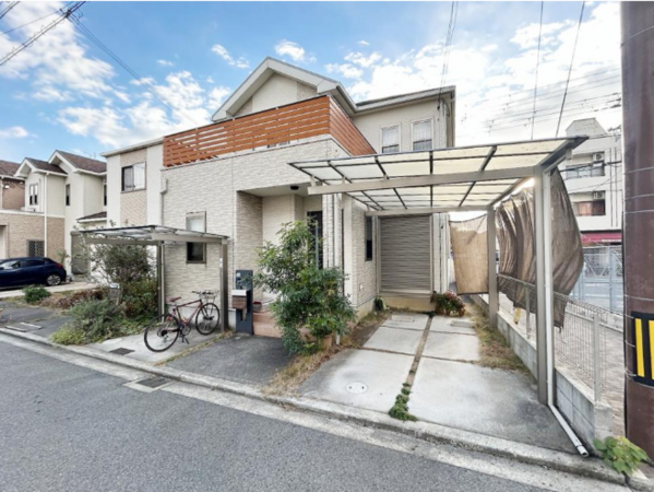 岸和田市荒木町、中古一戸建ての画像です