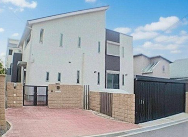 泉佐野市泉ケ丘、中古一戸建ての画像です