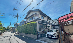 岸和田市東ケ丘町、中古一戸建ての画像です