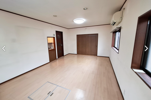 岸和田市東ケ丘町、中古一戸建ての画像です