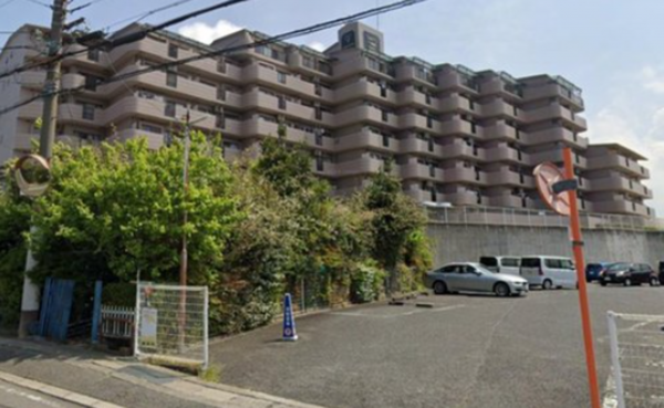 泉南郡熊取町大久保北、マンションの画像です