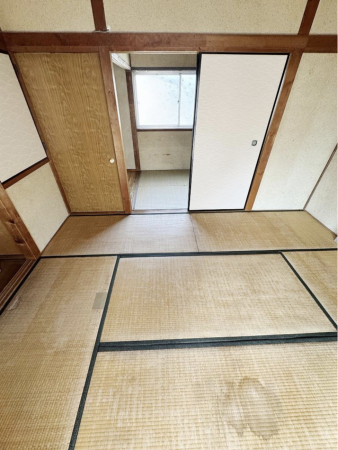 岸和田市西之内町、中古一戸建ての画像です
