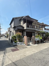 岸和田市磯上町、中古一戸建ての画像です