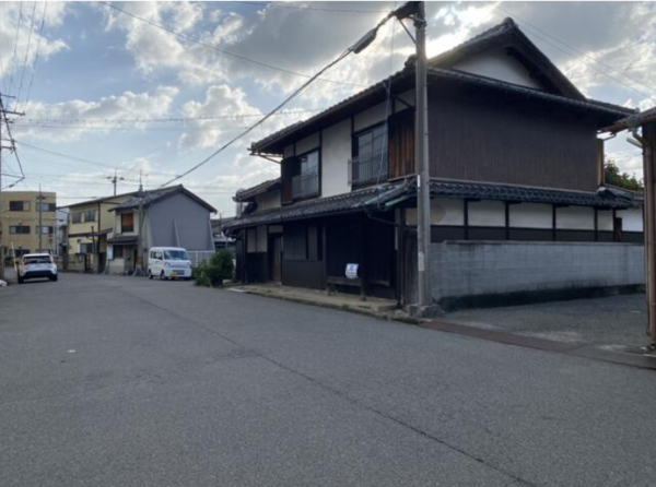 泉佐野市湊、中古一戸建ての画像です