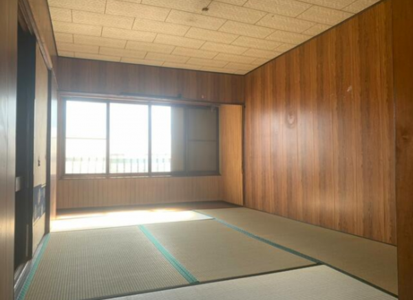泉佐野市上町、中古一戸建ての画像です