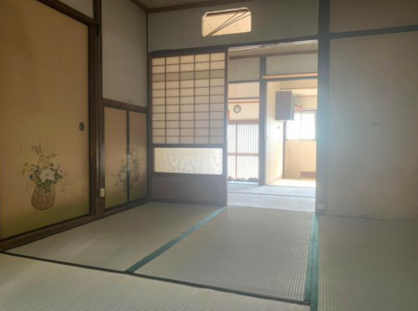 泉佐野市上町、中古一戸建ての画像です