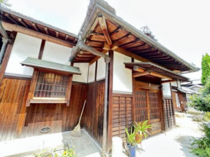 貝塚市新井、中古一戸建ての画像です