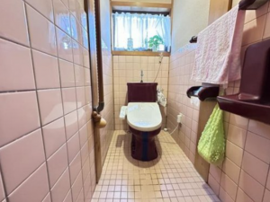 貝塚市新井、中古一戸建ての画像です