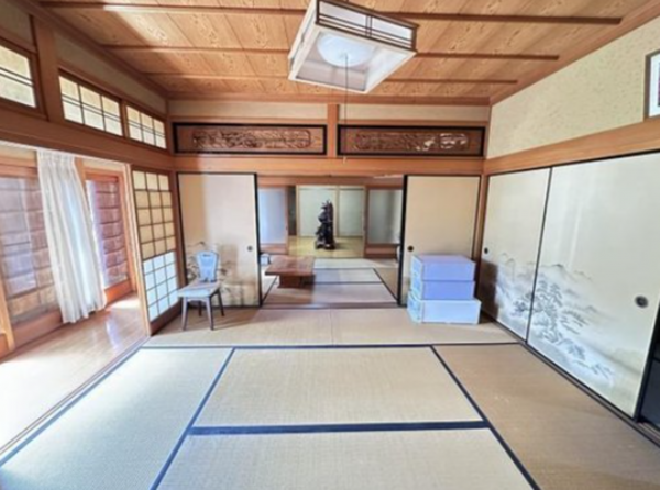 貝塚市新井、中古一戸建ての画像です