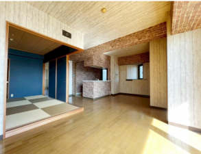 貝塚市清児、マンションの画像です