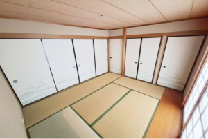 貝塚市二色、中古一戸建ての画像です