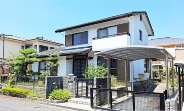 貝塚市二色、中古一戸建ての画像です