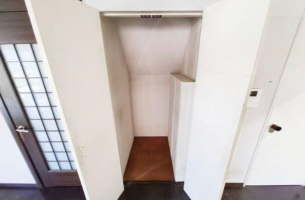 貝塚市二色、中古一戸建ての画像です