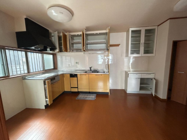 岸和田市池尻町、中古一戸建ての画像です