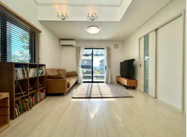 貝塚市東山、中古一戸建ての画像です