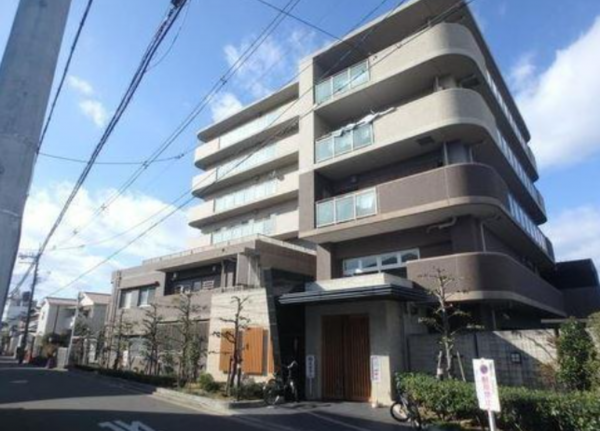 岸和田市沼町、マンションの画像です