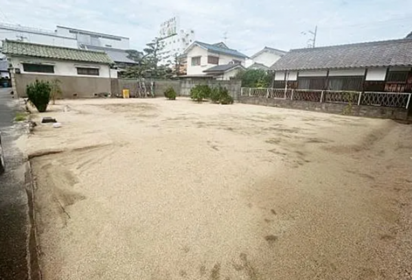 泉佐野市鶴原、土地の画像です