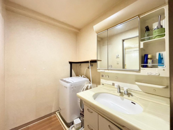 岸和田市土生町、マンションの画像です