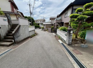 泉南郡熊取町山の手台、中古一戸建ての画像です