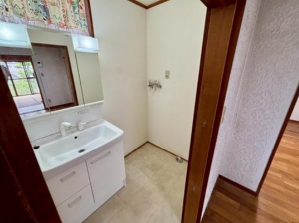 泉南郡熊取町山の手台、中古一戸建ての画像です