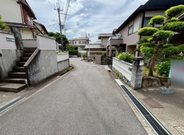 泉南郡熊取町山の手台、中古一戸建ての画像です