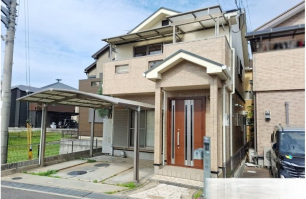 岸和田市西之内町、中古一戸建ての画像です