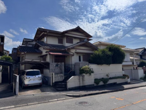 泉南郡熊取町山の手台、中古一戸建ての画像です
