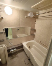 貝塚市福田、マンションの画像です