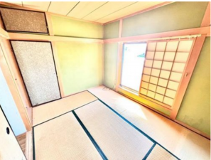 泉佐野市高松西、中古一戸建ての画像です