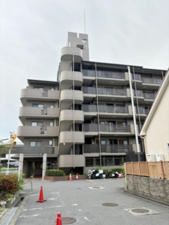 岸和田市荒木町、マンションの画像です