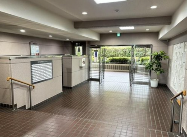 泉佐野市羽倉崎、マンションの画像です