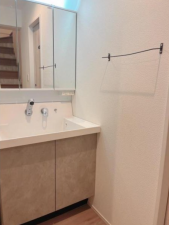 泉佐野市野出町、中古一戸建ての画像です