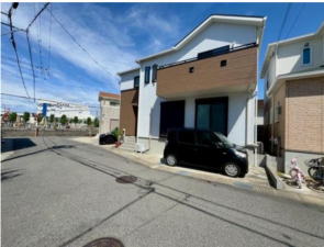 泉佐野市野出町、中古一戸建ての画像です