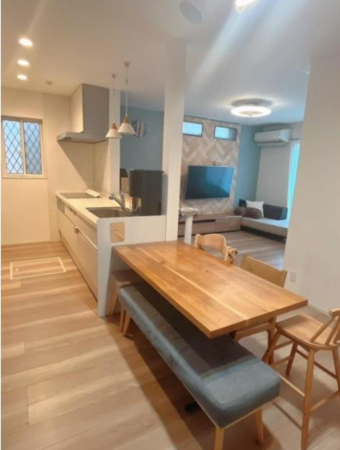 泉佐野市野出町、中古一戸建ての画像です