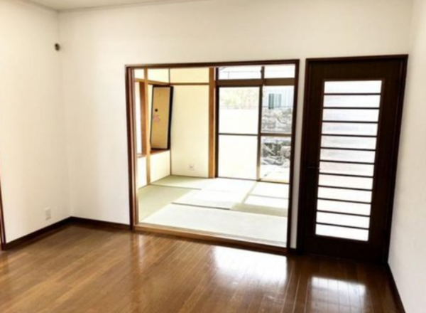 泉佐野市長滝、中古一戸建ての画像です