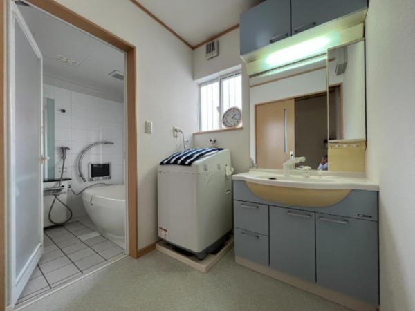 泉南郡熊取町七山東、中古一戸建ての画像です