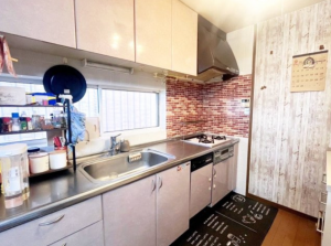 貝塚市王子、中古一戸建ての画像です