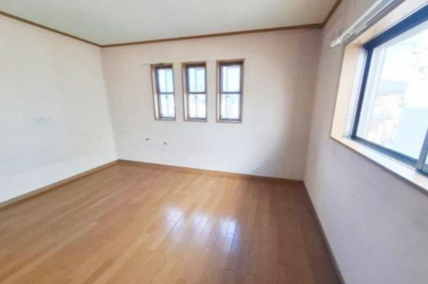 岸和田市大町、中古一戸建ての画像です