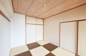 貝塚市王子、マンションの画像です