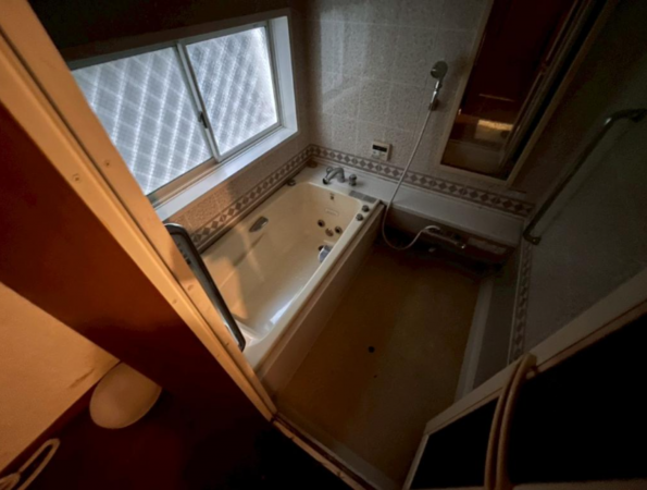 岸和田市八幡町、中古一戸建ての画像です