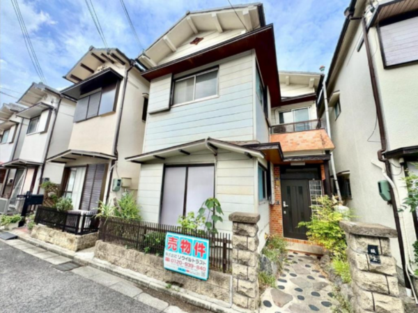 泉佐野市下瓦屋、中古一戸建ての画像です