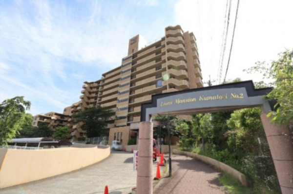 泉南郡熊取町大久保南、マンションの画像です