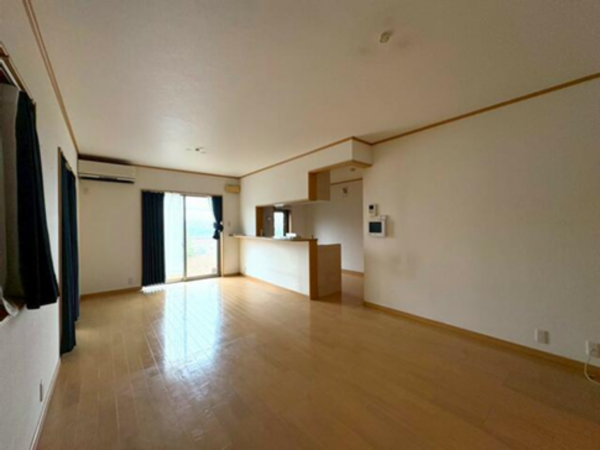 貝塚市窪田、中古一戸建ての画像です