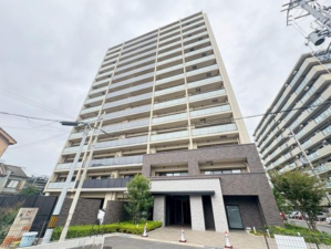 泉佐野市若宮町、マンションの画像です