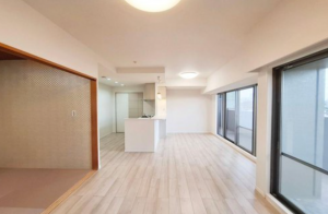 泉佐野市上町、マンションの画像です