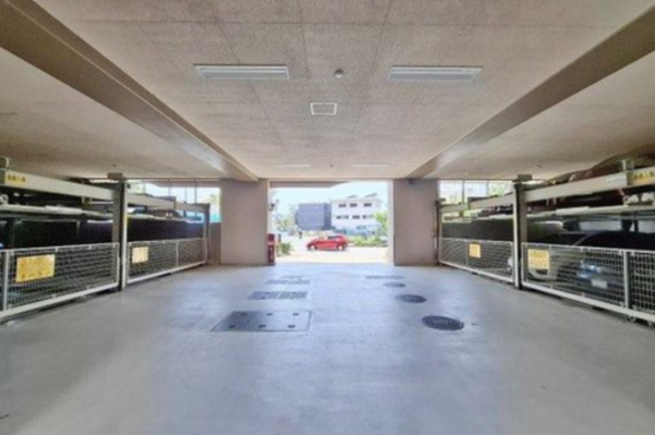 泉佐野市上町、マンションの画像です