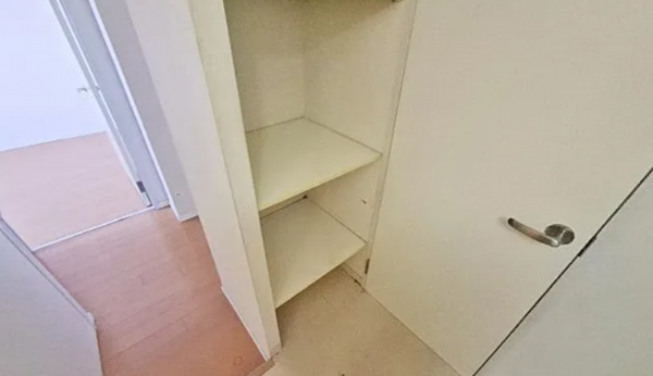 泉佐野市羽倉崎、マンションの画像です