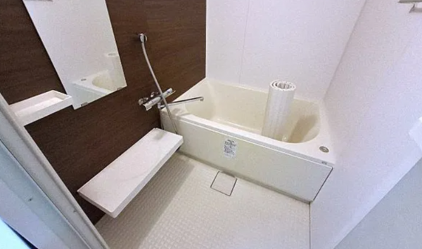 泉佐野市羽倉崎、マンションの画像です