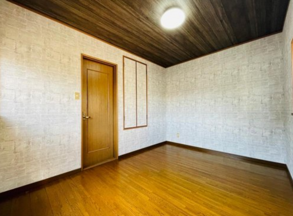 泉佐野市新町、中古一戸建ての画像です